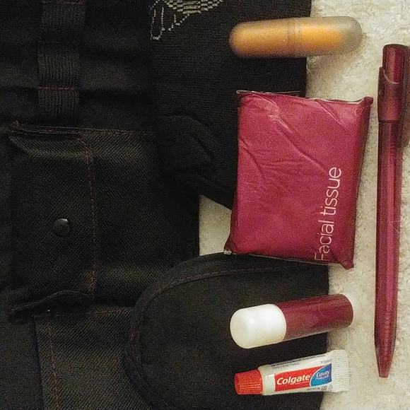 Virgin Atlantic First Class Toiletry Bag New - Picture 2 of 6